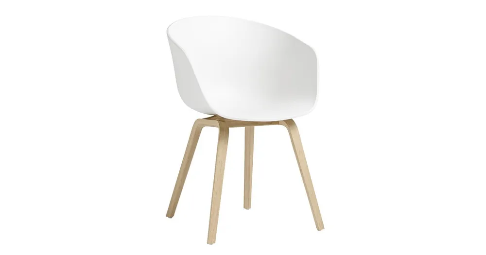 About a Chair AAC 22 2.0 armleunstoel gelakte eiken Voordeelprijs