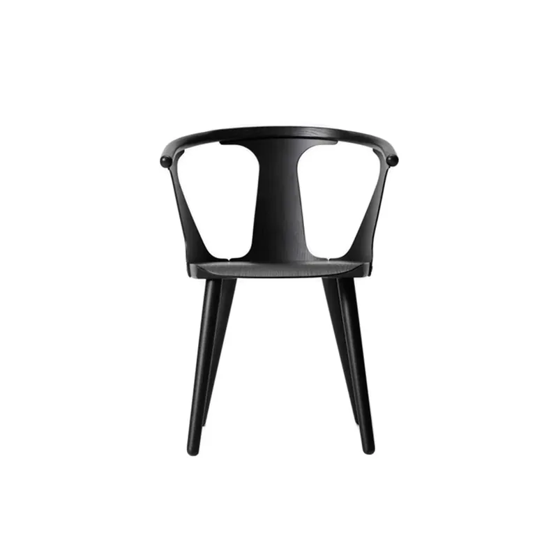 &Tradition In Between SK1 eetkamerstoel Black Lacquered Oak Laatste Versie
