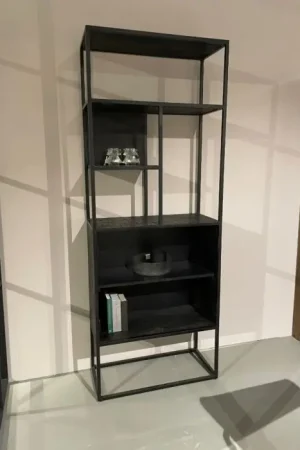 Zwarte Kast Metaal Gratis Retour
