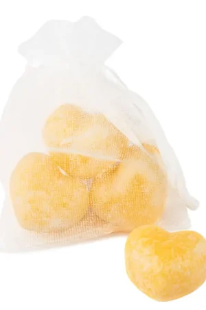 Weekendaanbieding Organza zakje met 3x amberblokje hart ´Baby Powder´